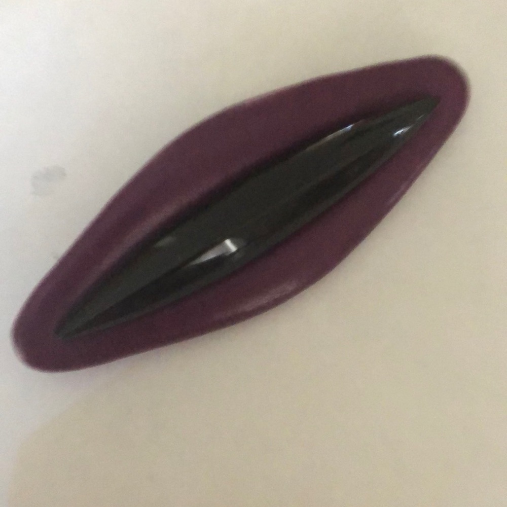 Brooch w/ semi-precious stone & Italian leather